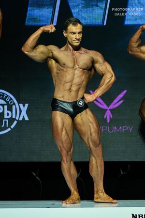 CLASSIC PHYSIQUE НОВИЧКИ